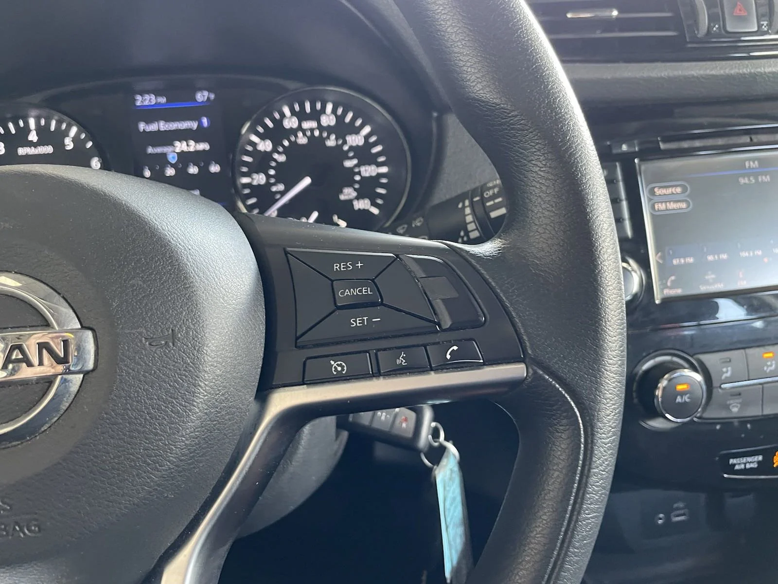 2022 Nissan Rogue Sport S - Photo 17