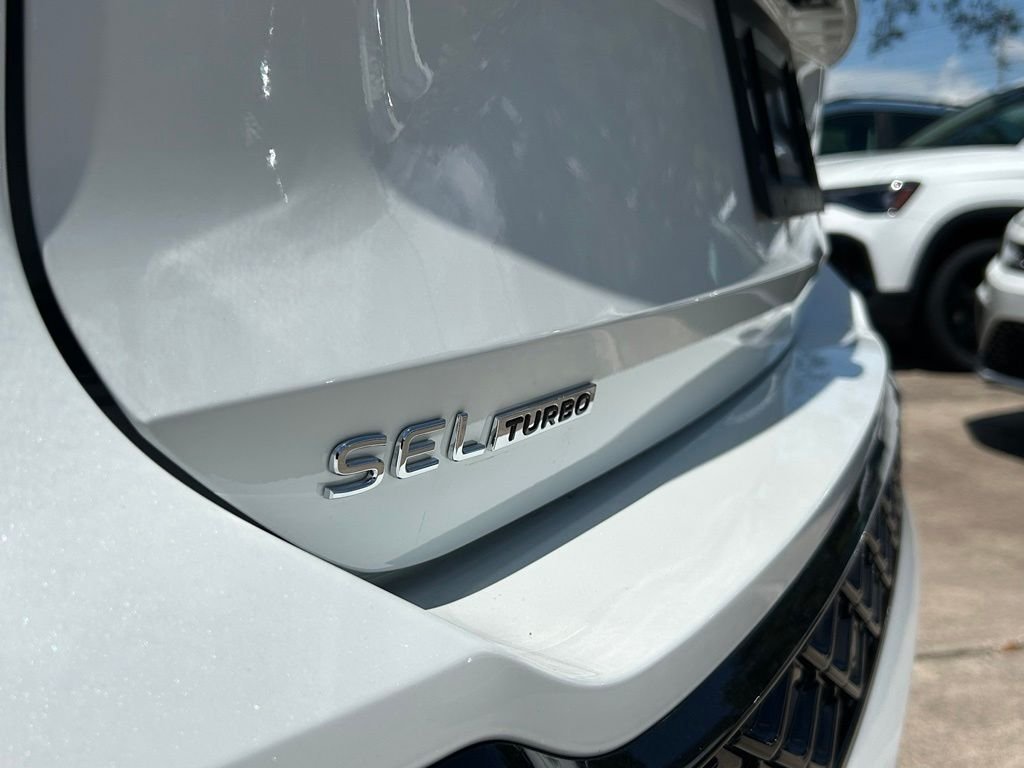New 2026 White/off-white Volkswagen SEL R-Line Turbo image 47