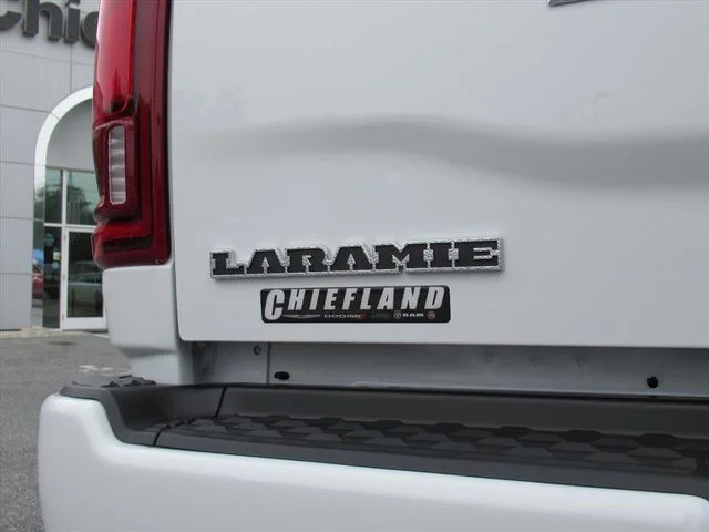 2026 RAM 2500 Laramie - Photo 9