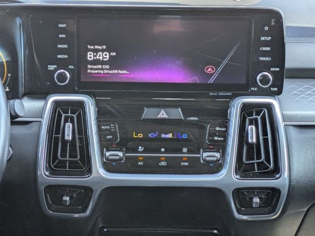 Used 2023 White Kia SX image 27