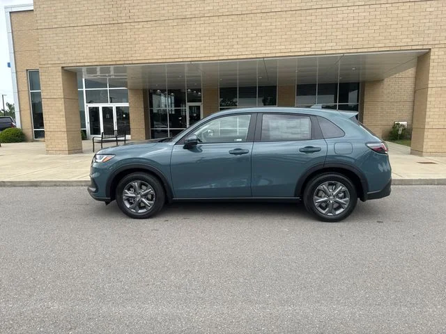 2027 Honda HR-V LX 2WD's photo