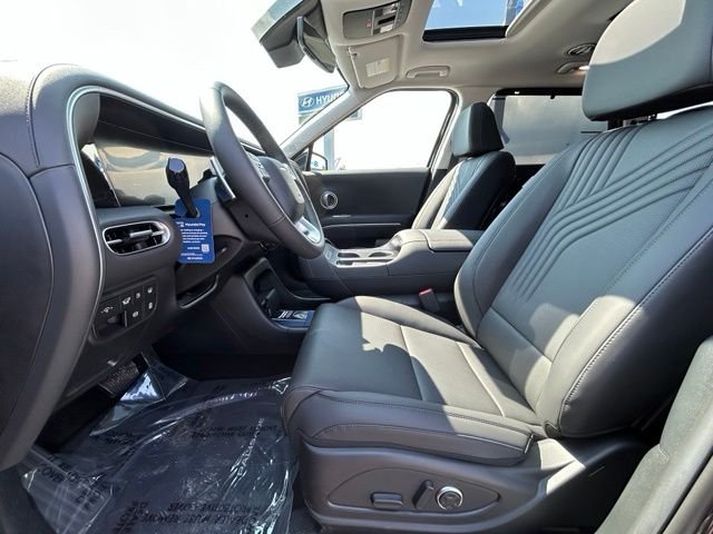 New 2026 Red Hyundai Blue SEL Premium 8P image 13