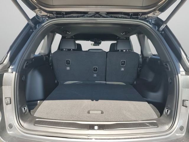 New 2026 Baltic Gray Metallic Clear-Coat Exterior Paint Jeep Altitude image 32