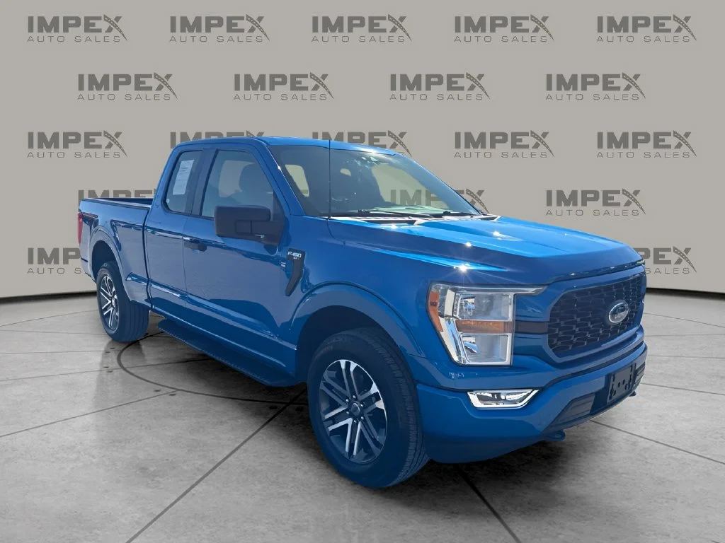 Used 2021 Blue Ford XL image 7