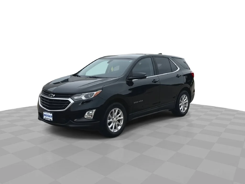 Used 2019 MOSAIC BLACK METALLIC Chevrolet LT image 4