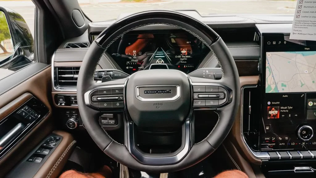 2026 GMC Yukon Denali Ultimate - Photo 20