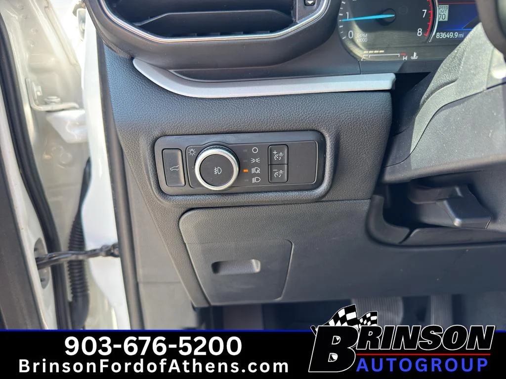 Used 2023 Star White Metallic Tri-Coat Ford XLT image 23