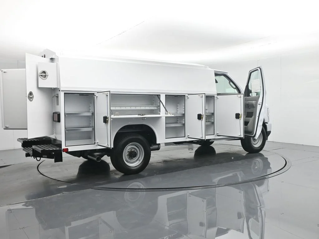 New 2026 White Ford Base image 36
