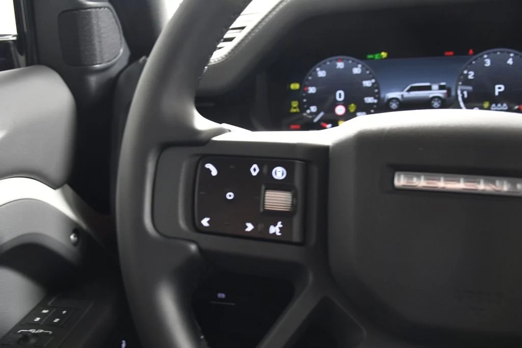 New 2026 Borasco Grey Land Rover X-Dynamic SE image 28
