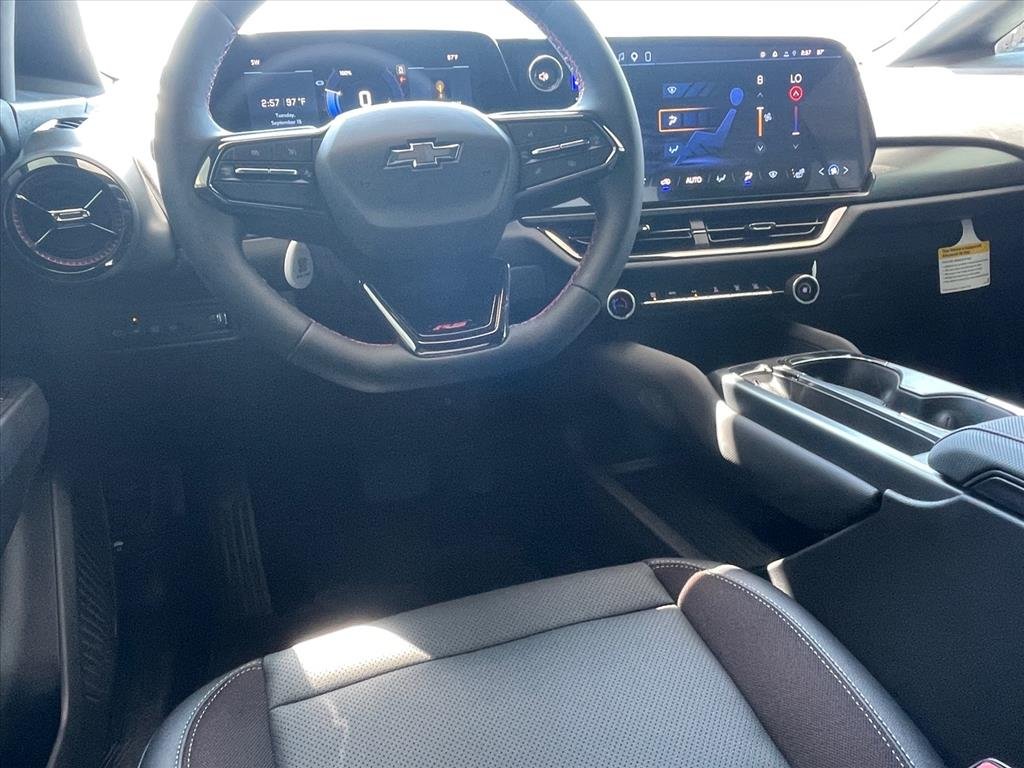 2026 Chevrolet Equinox EV RS - Photo 9