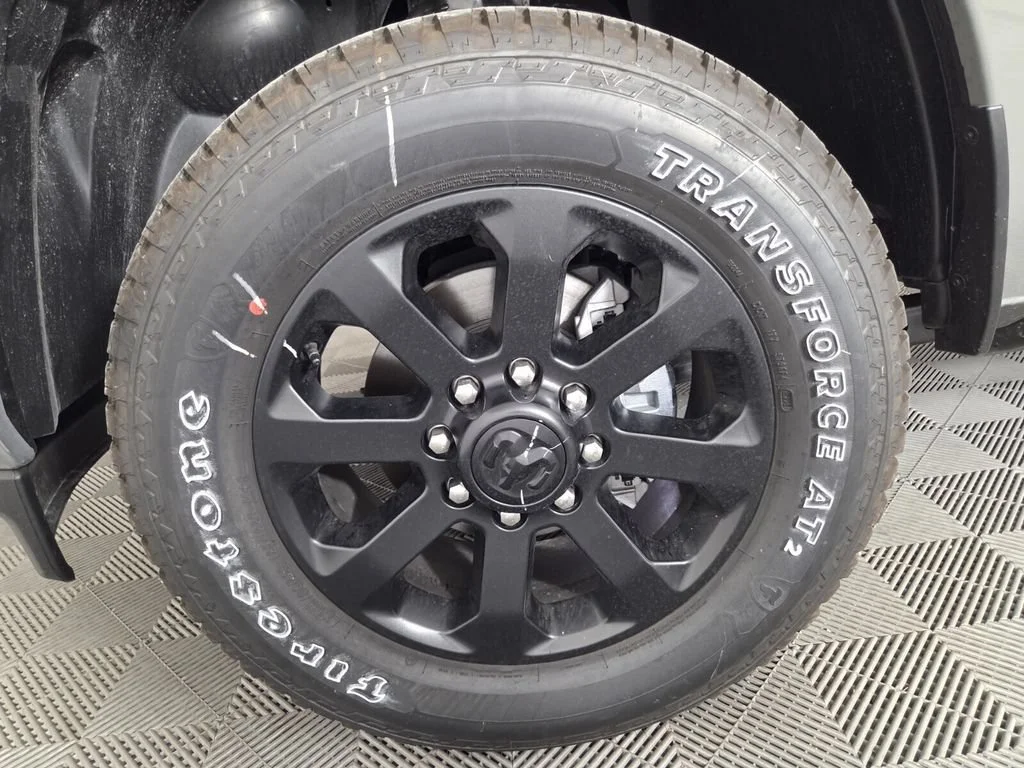New 2026 Ceramic Gray Clear-Coat Exterior Paint RAM Laramie image 8