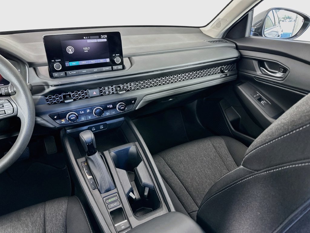 2024 Honda Accord EX - Photo 23