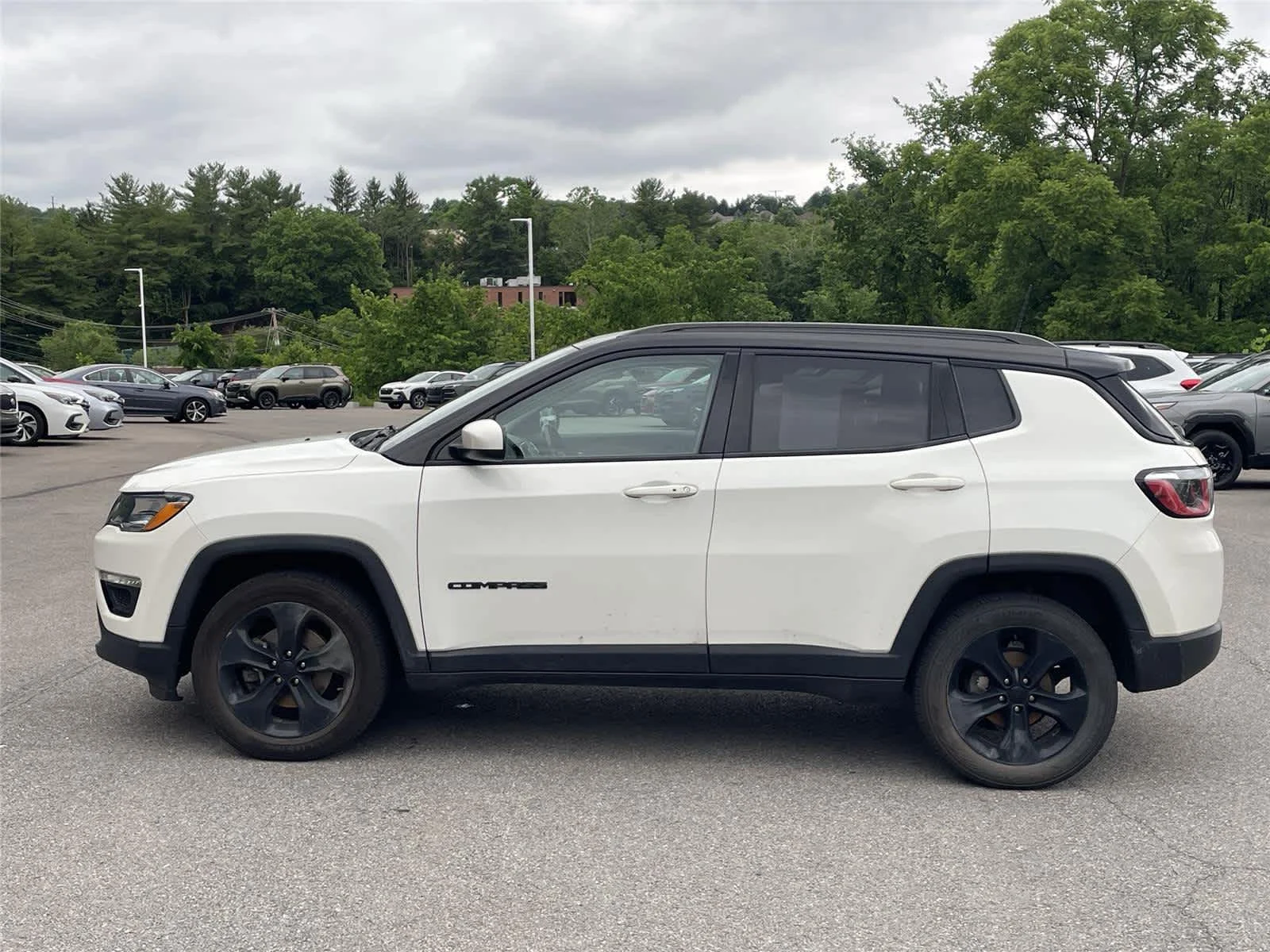 Used 2019 Jeep Compass Altitude with VIN 3C4NJDBB8KT806926 for sale in Canonsburg, PA