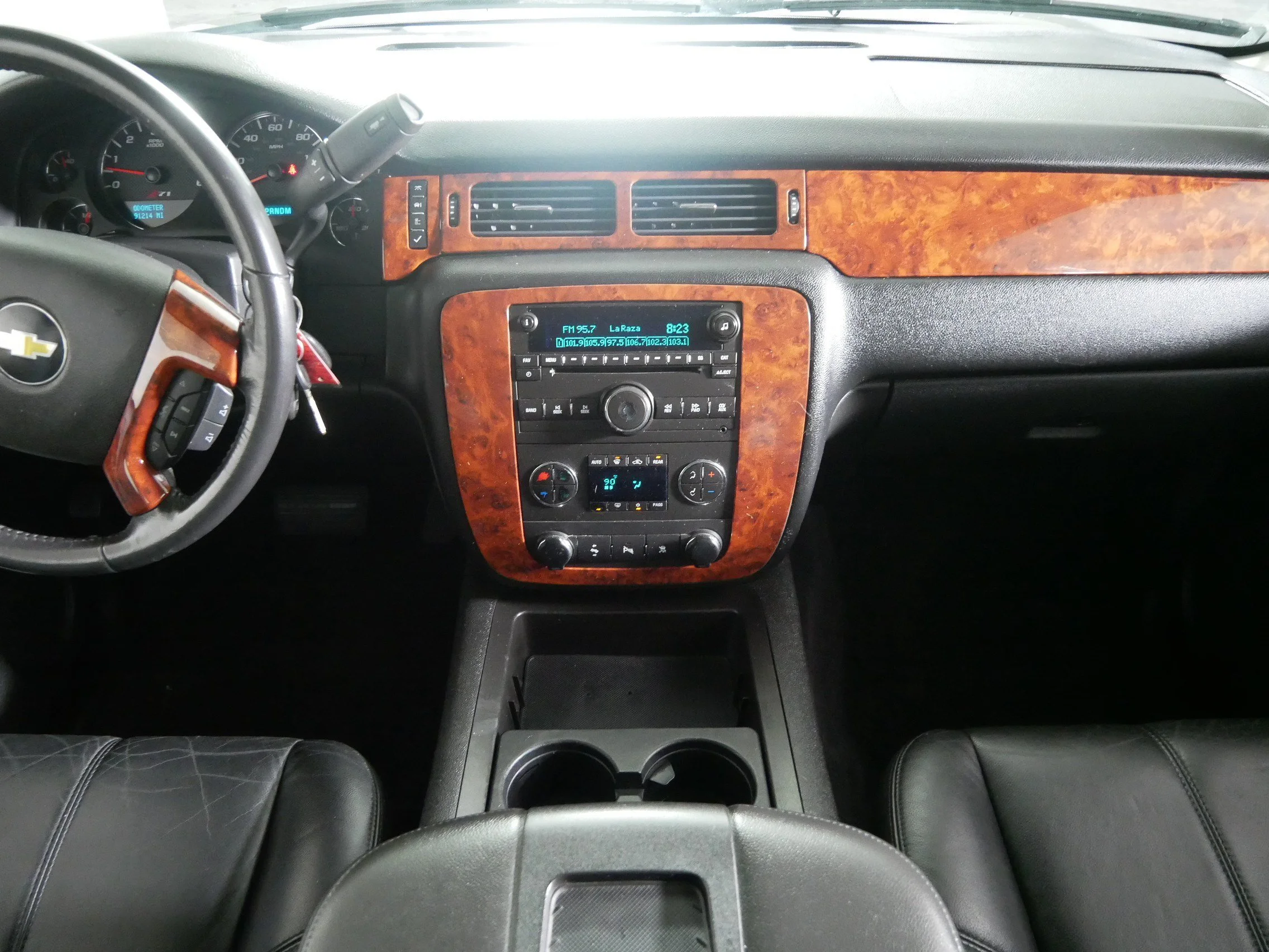 Used 2011 Mocha Steel Metallic Chevrolet LT image 10