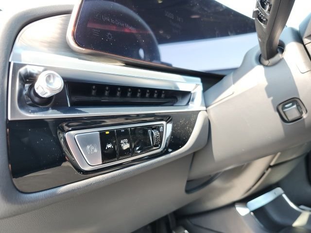 2026 Cadillac LYRIQ V - Photo 16