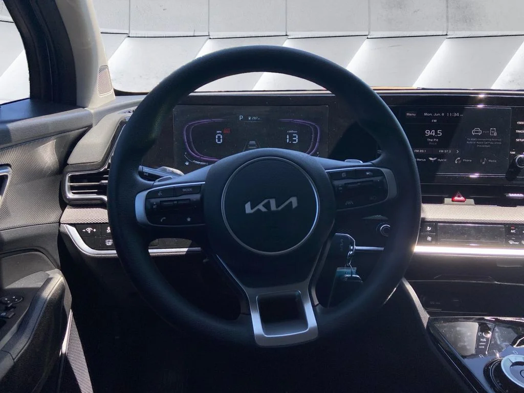 Used 2025 Black Kia LX image 8