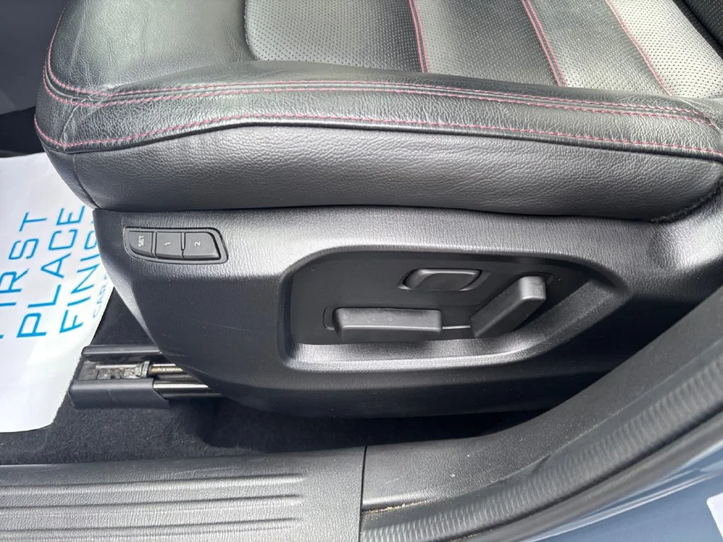 Used 2024 Gray Mazda 2.5 S Carbon Edition image 29