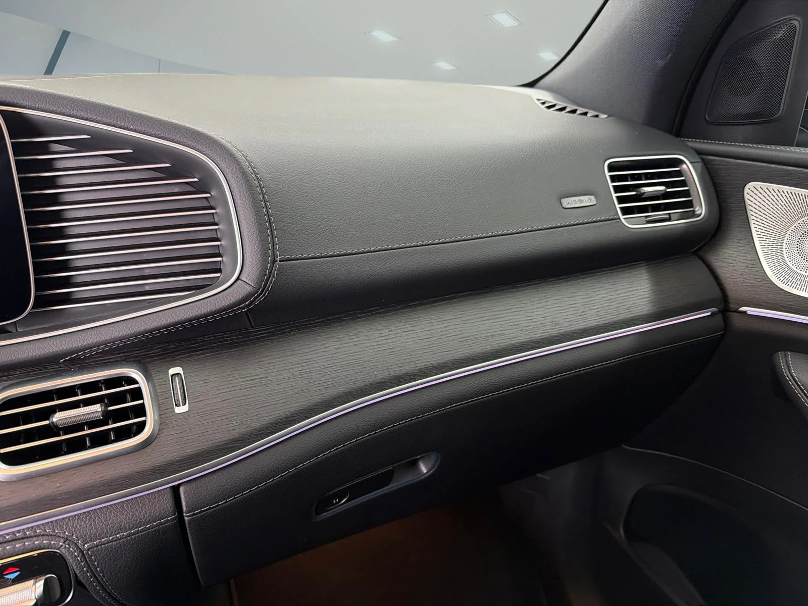 Used 2025 Black Mercedes-Benz Gle 350 4matic Suv image 19