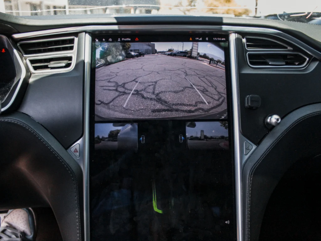 Used 2018 Solid Black Tesla P100D image 22