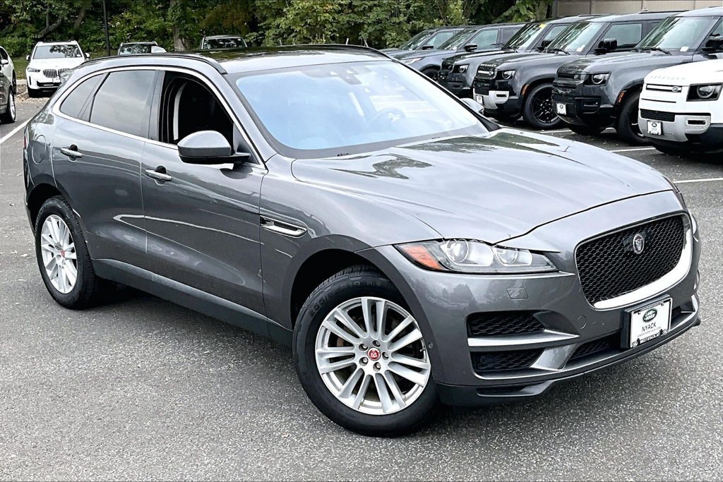 Used 2019 Gray Jaguar 25t Prestige image 11