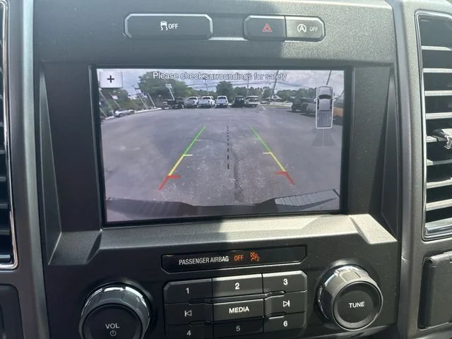 Used 2018 Gold Ford XLT image 24
