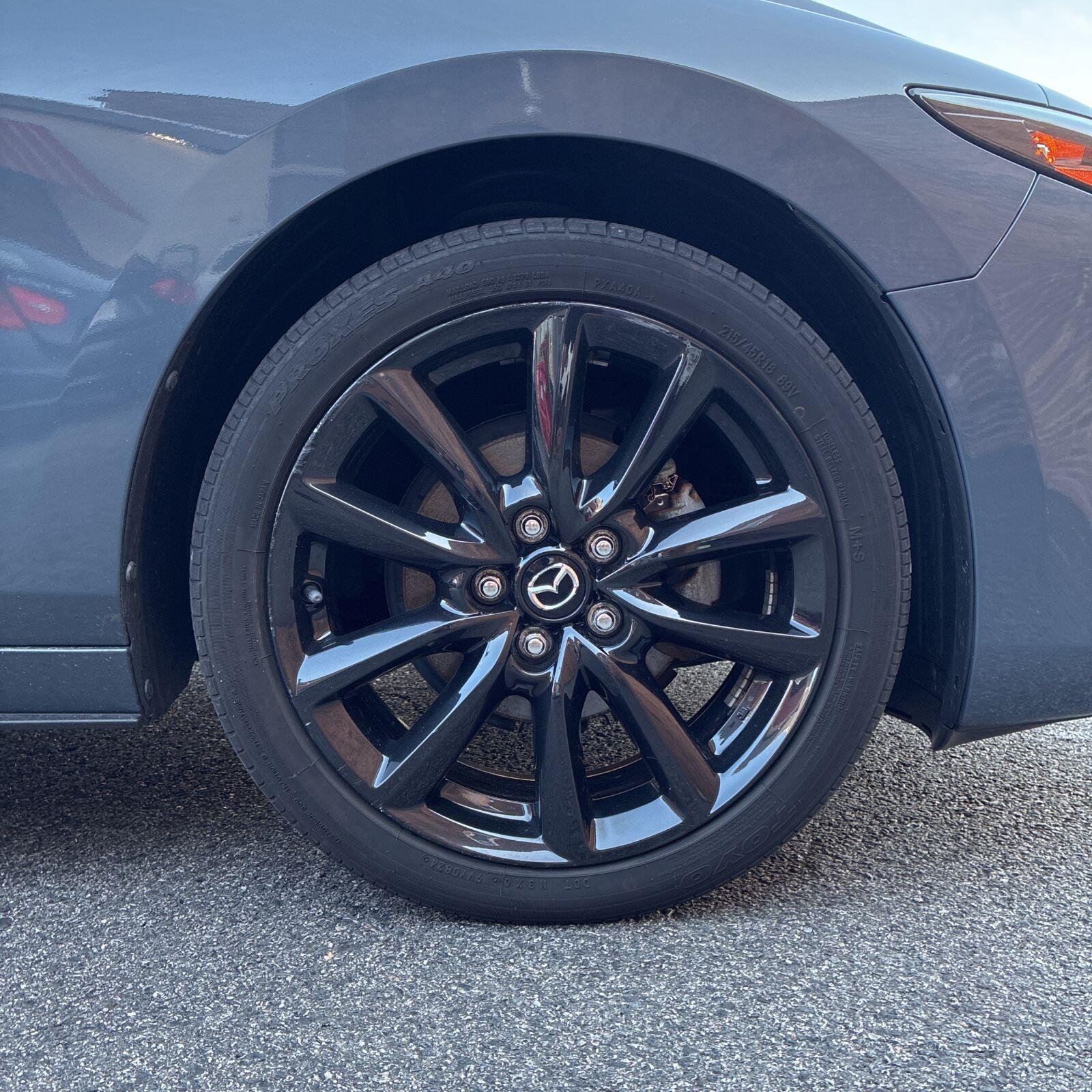 Used 2022 Polymetal Gray Metallic Mazda Carbon Edition image 17