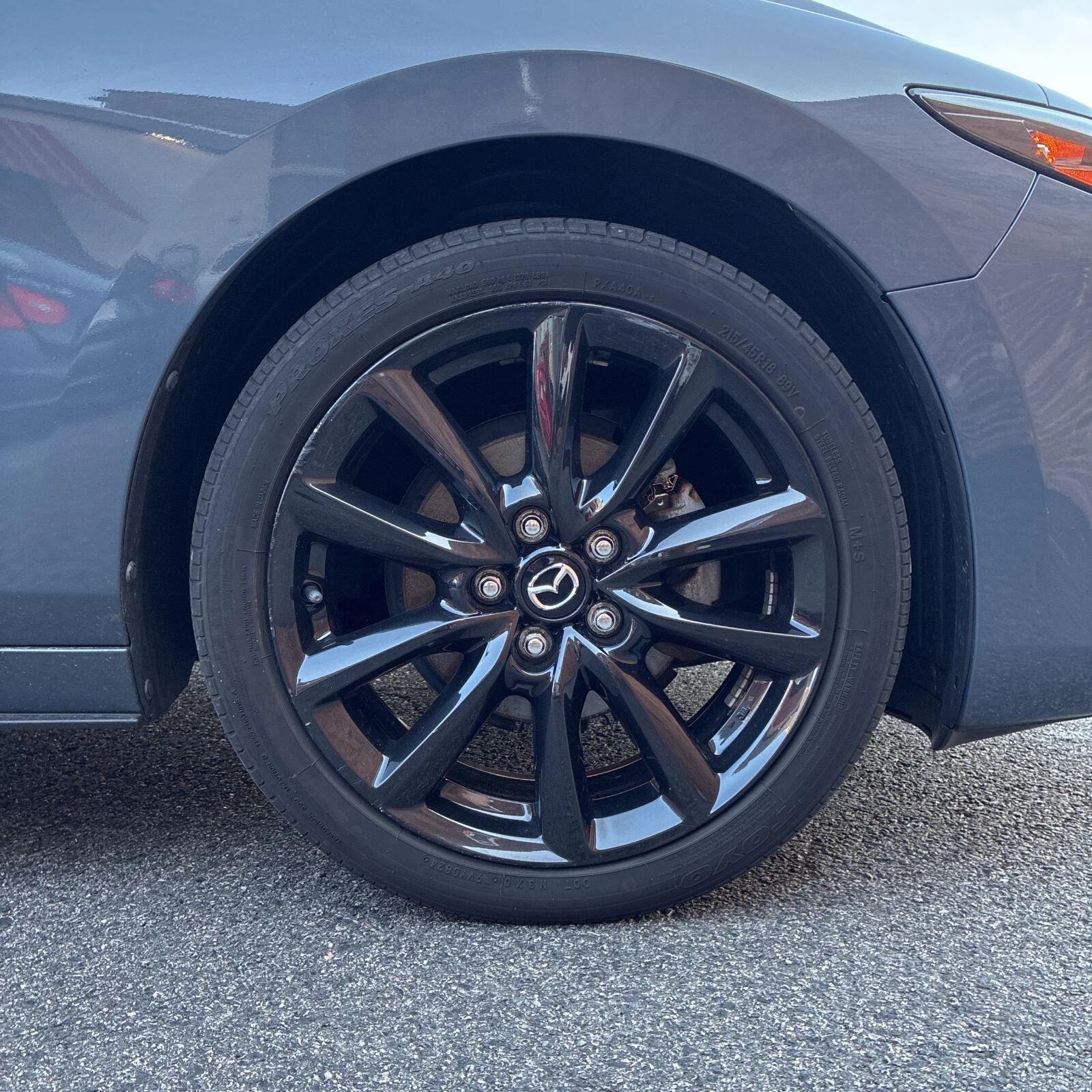 Used 2022 Polymetal Gray Metallic Mazda Carbon Edition image 18