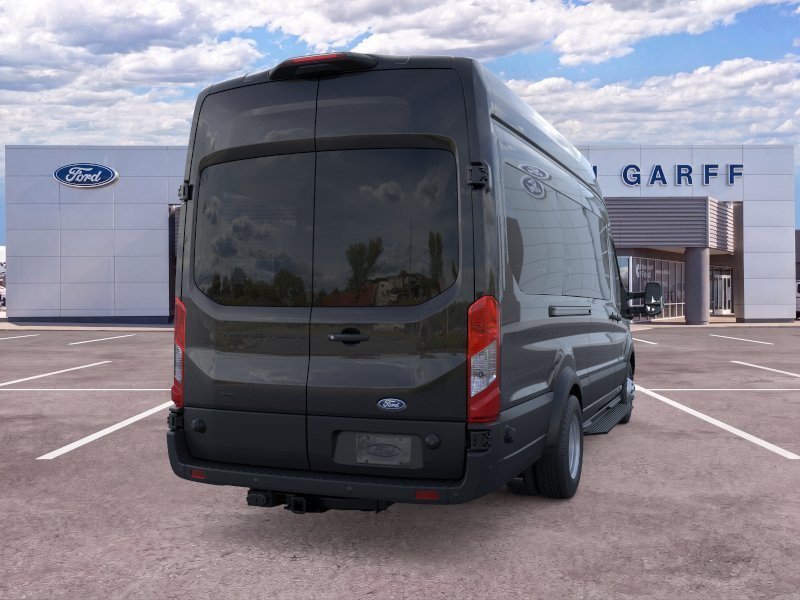 New 2026 Agate Black Metallic Ford XLT image 9