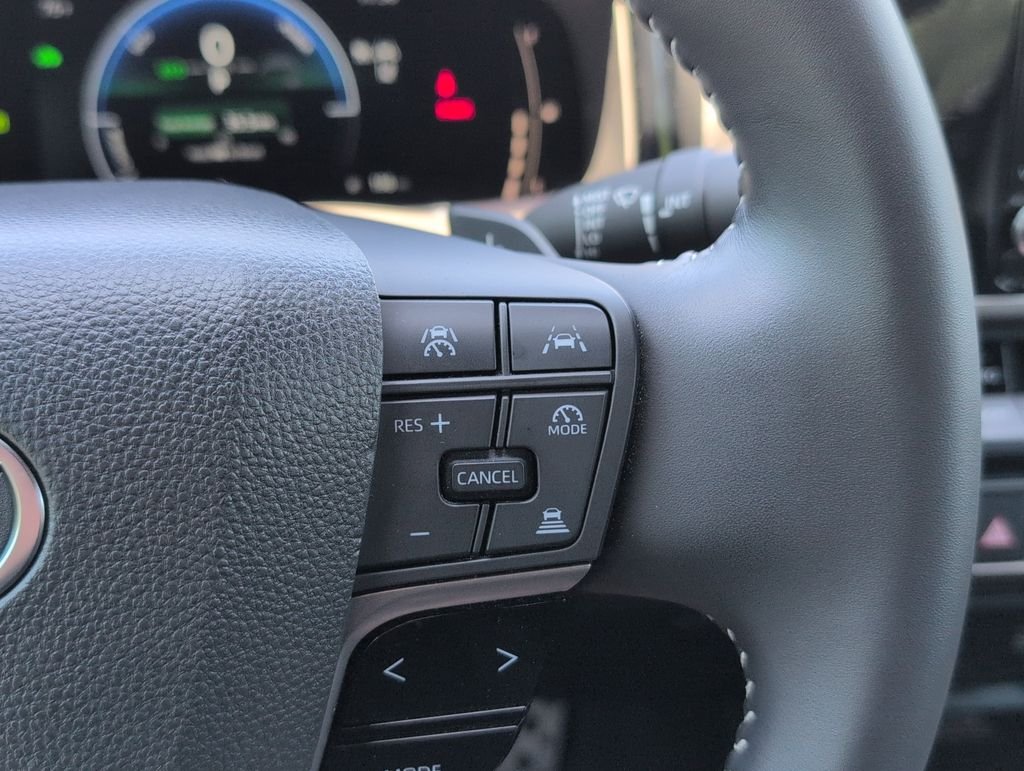 Certified Used 2025 Gray Toyota SE image 13