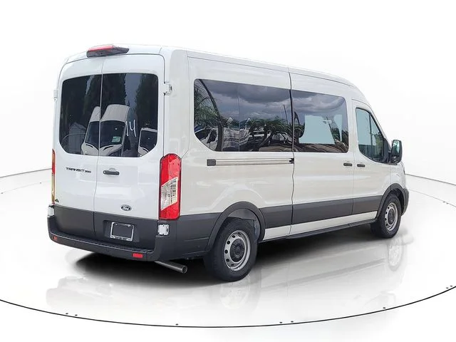 New 2026 Oxford White Ford XL image 7