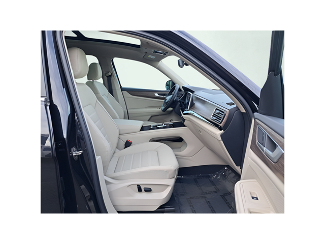 New 2025 Black Volkswagen 2.0T SEL image 19