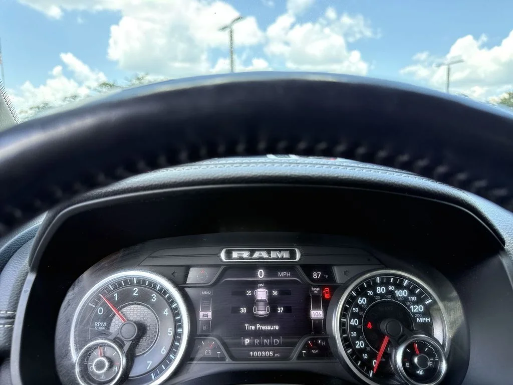 Used 2020 Steel Metallic Ram Laramie image 18
