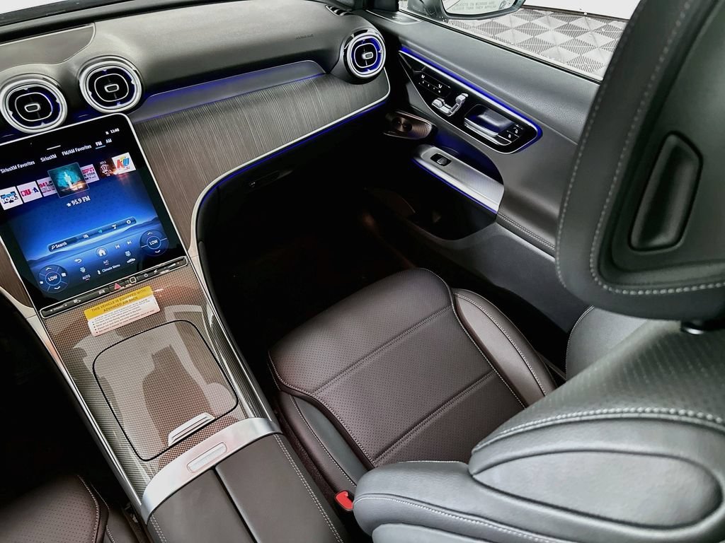New 2027 Cirrus Silver Metallic Mercedes-Benz GLC 300 image 56