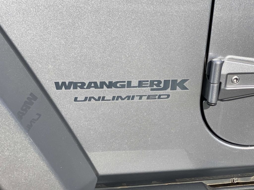 Certified Used 2018 Billet Silver Metallic Jeep Unlimited Altitude image 11