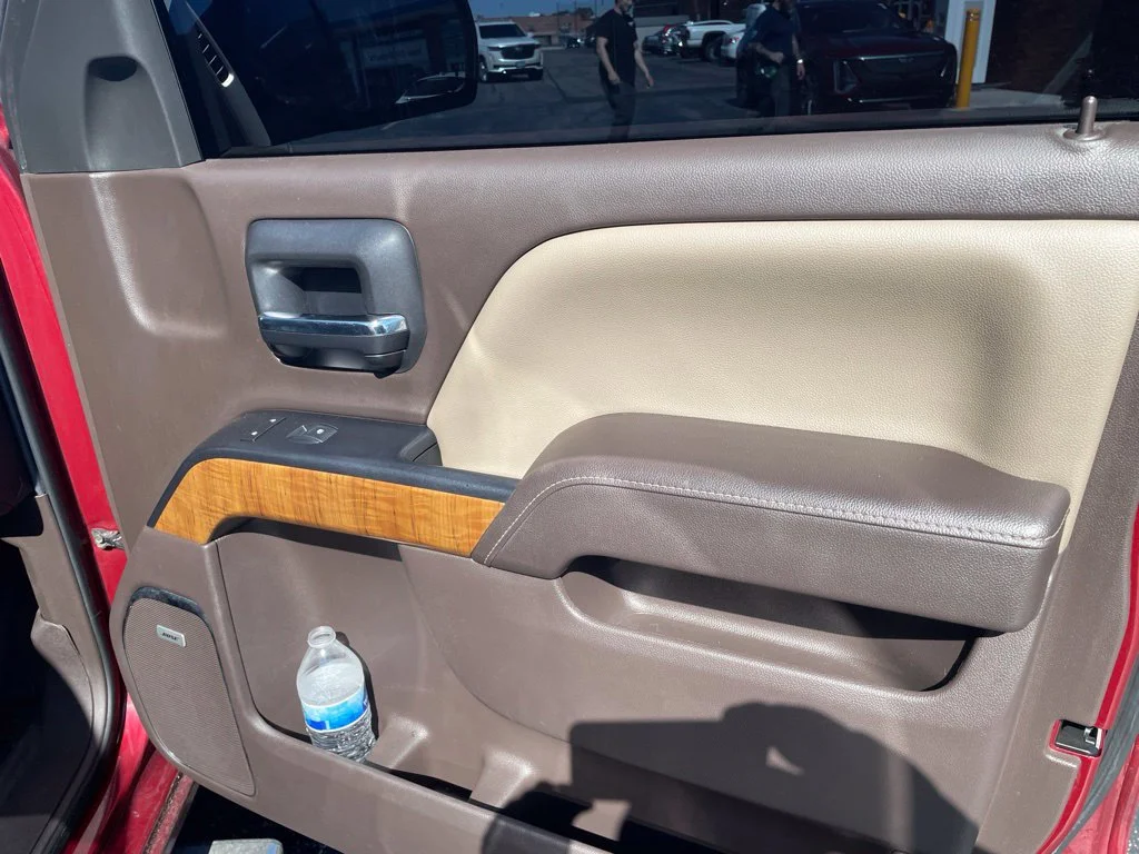 Used 2018 Red GMC SLT image 11