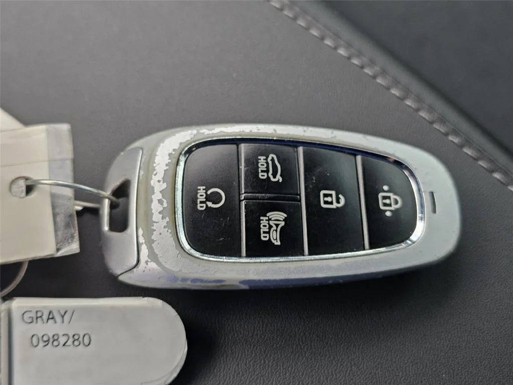 Used 2021 Shimmering Silv Hyundai SEL image 29