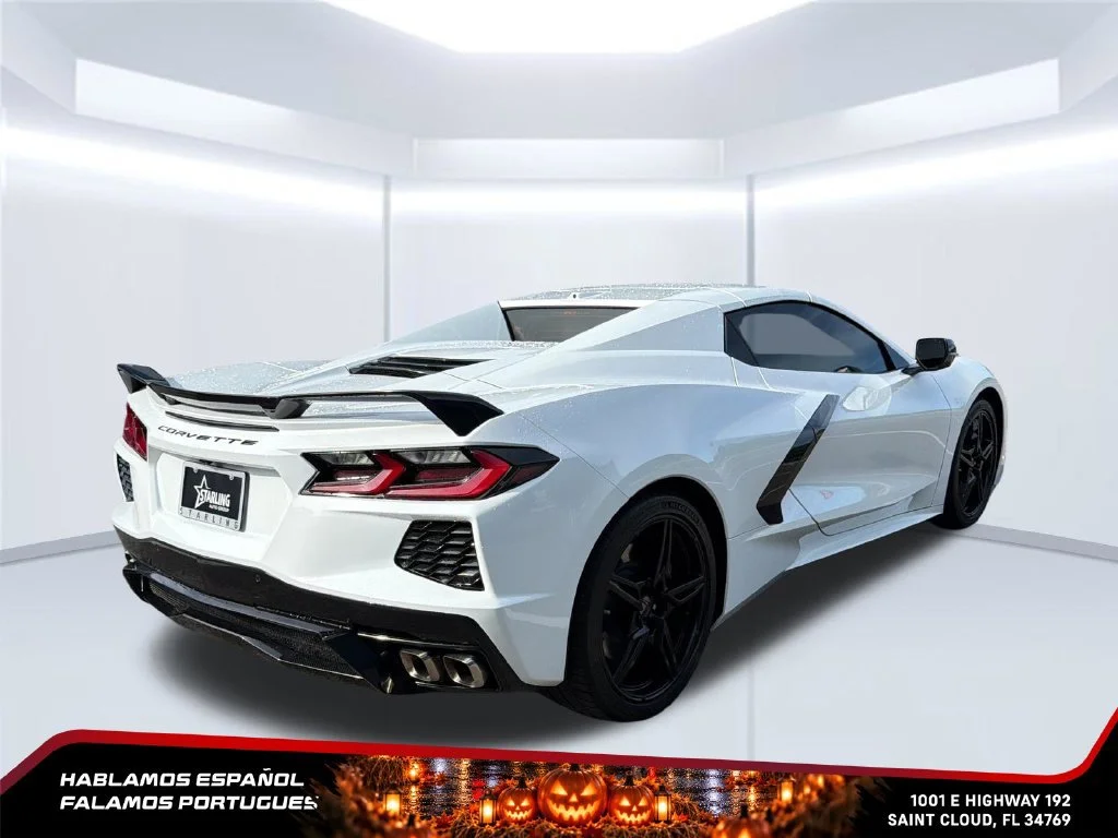 Used 2023 ARCTIC WHITE Chevrolet 3LT image 6
