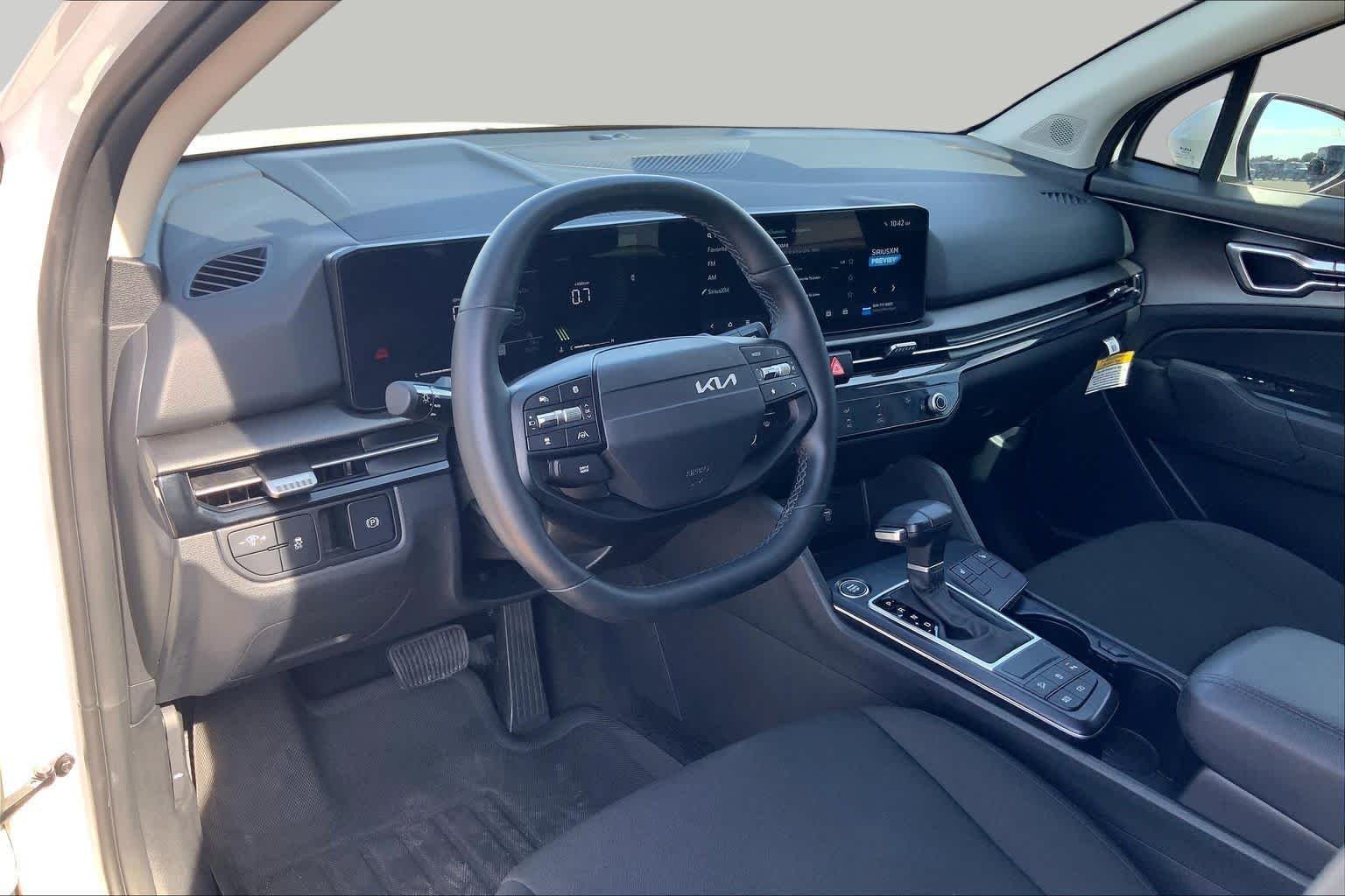 2026 Kia Sportage LX - Photo 18