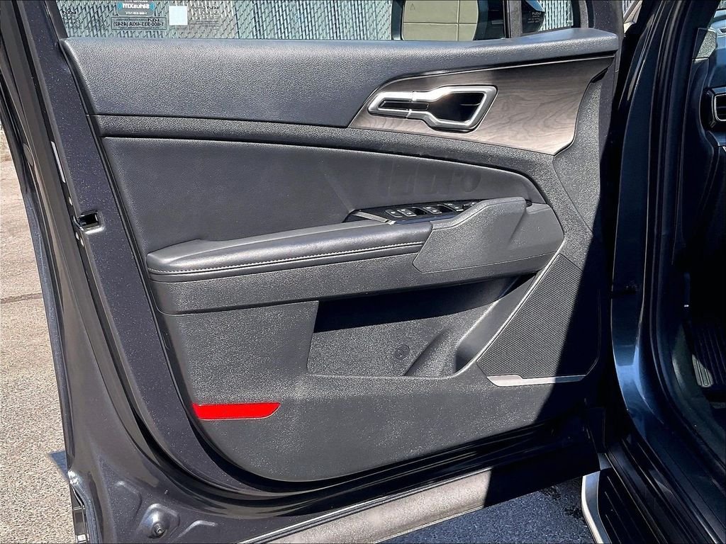 Used 2023 Gray Kia X-Line image 9
