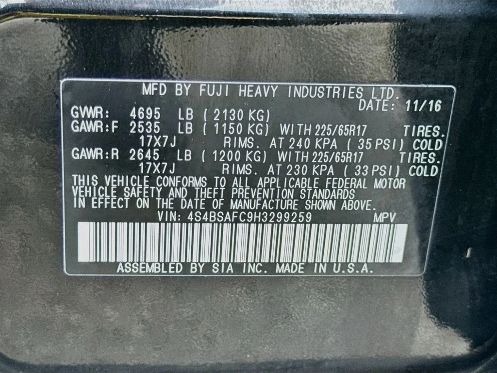 Used 2017 Black Subaru 2.5i Premium image 39