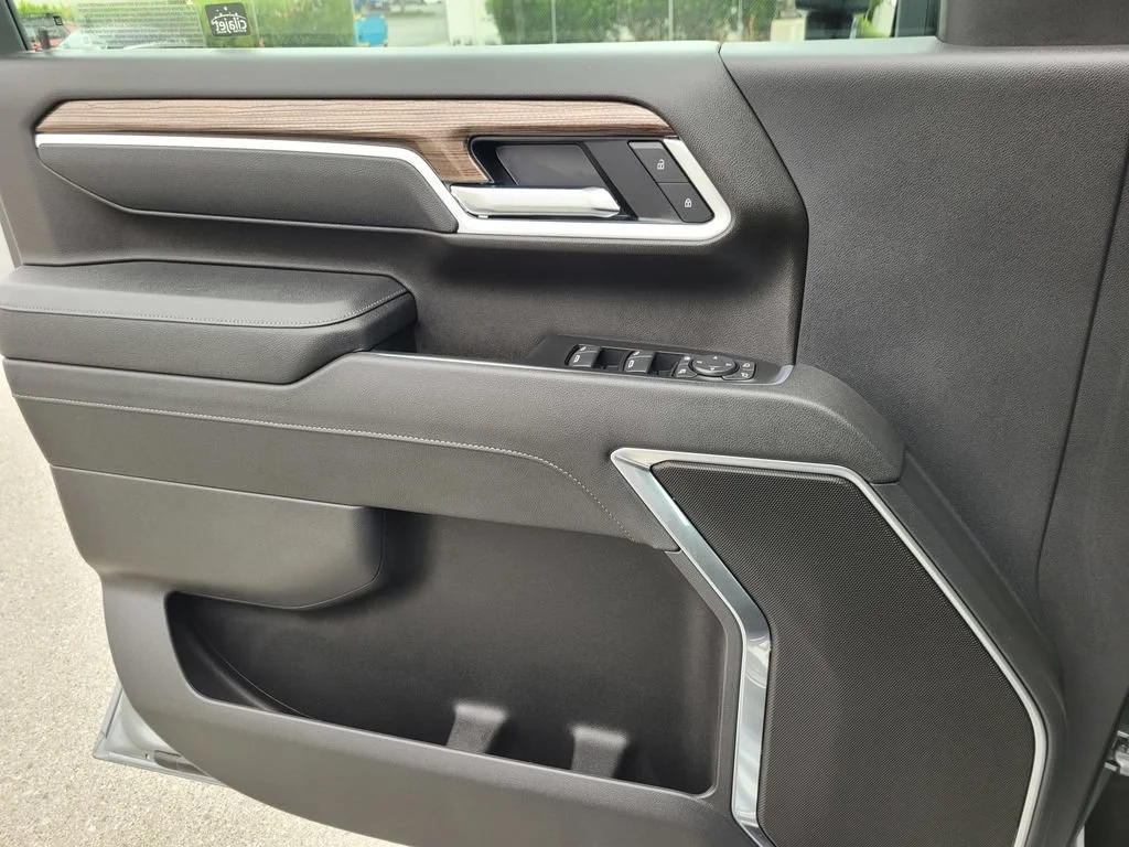2026 Chevrolet Silverado 3500 HD LT - Photo 24