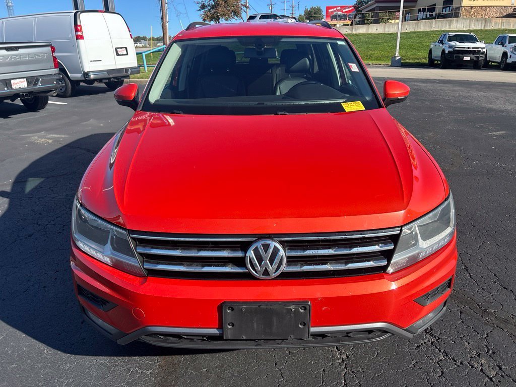 Used 2018 Volkswagen Tiguan SE with VIN 3VV2B7AX7JM005770 for sale in Kansas City