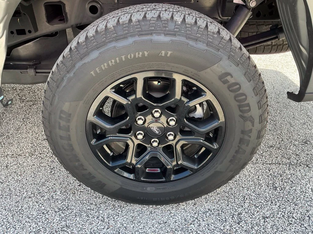 Used 2026 Gray Ford XLT image 22