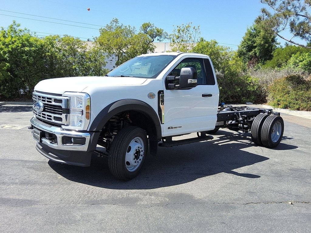 New 2026 Oxford White Ford XL image 3