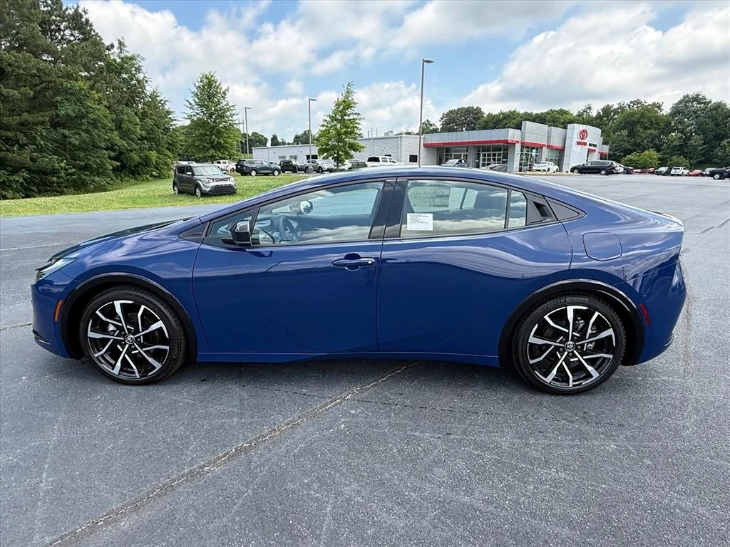 2026 Toyota Prius Plug-in Hybrid  XSE Premium