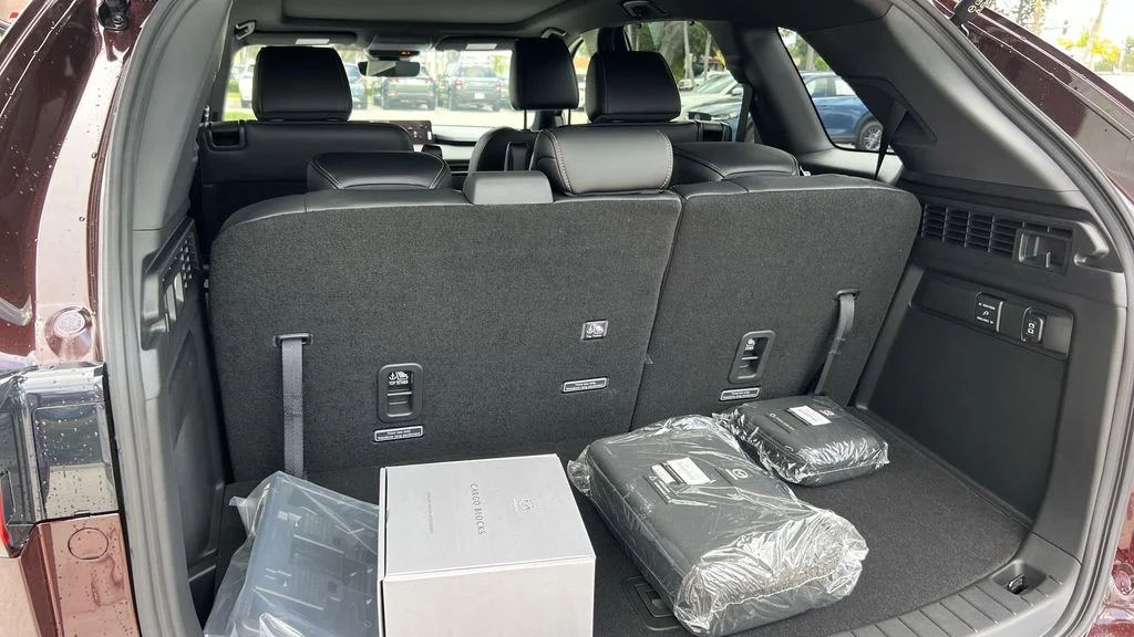 2025 Mazda CX-90 Premium Plus Package - Photo 57