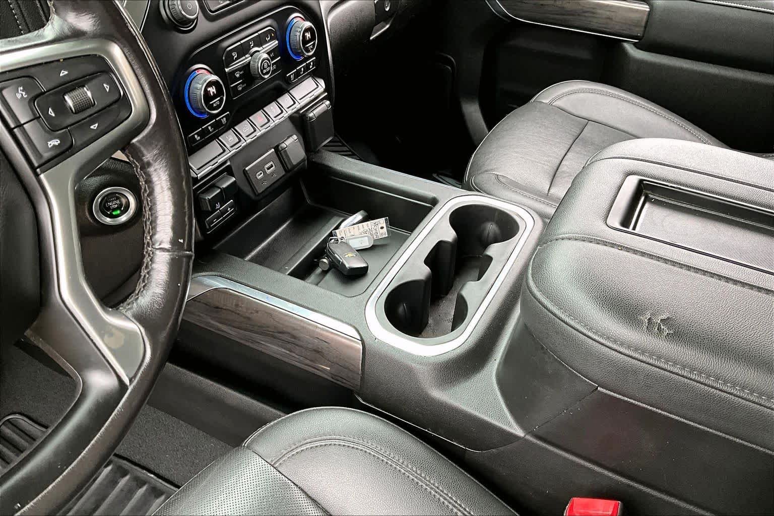 Used 2021 Northsky Blue Metallic Chevrolet LTZ image 17