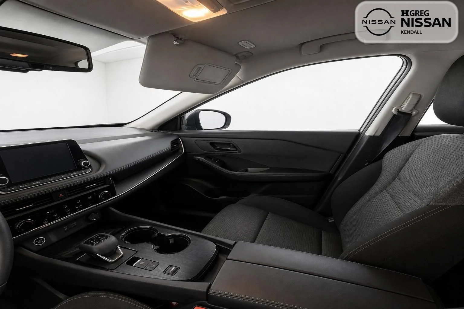 Used 2021 Gray Nissan S image 8