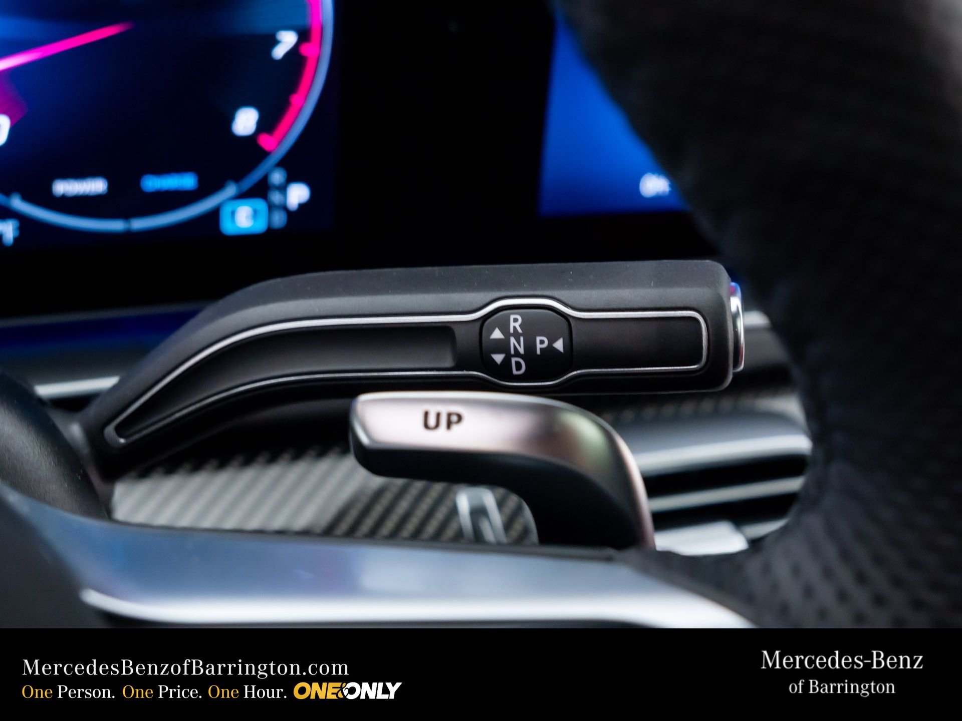 New 2026 MANUFAKTUR Moonlight White Metallic Mercedes-Benz GLE 53 AMG® image 32