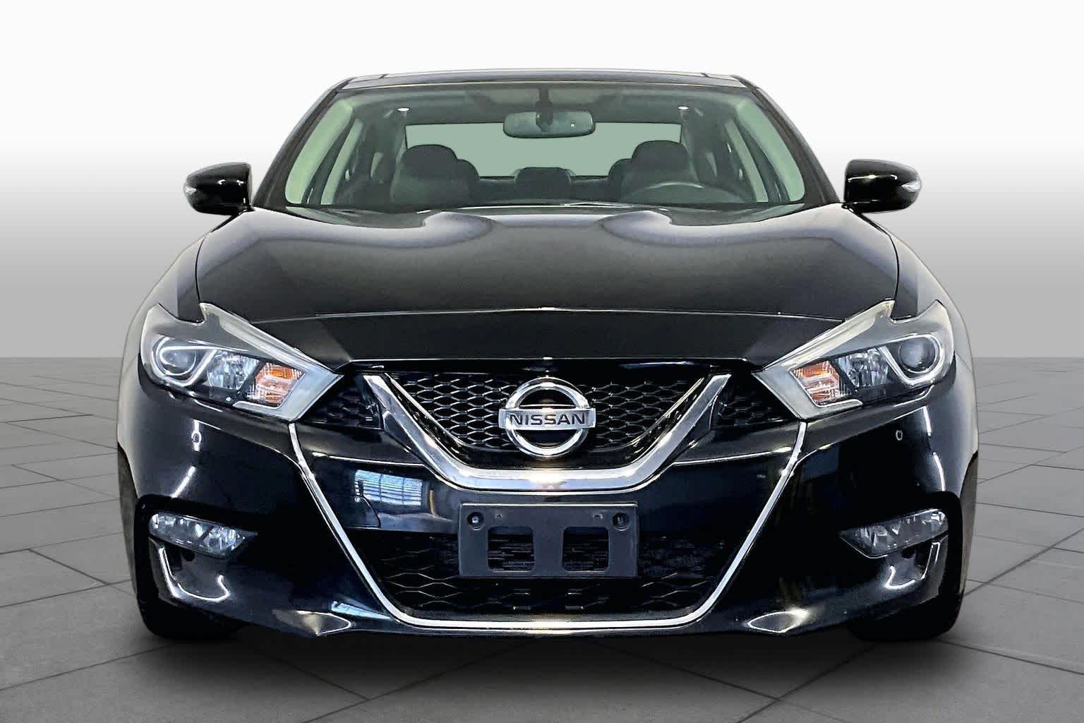 Pre-Owned 2018 Nissan Maxima SL